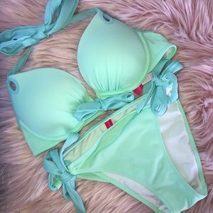 💎 Victoria’s Secret Bombshell Bikini 34b/S 💎